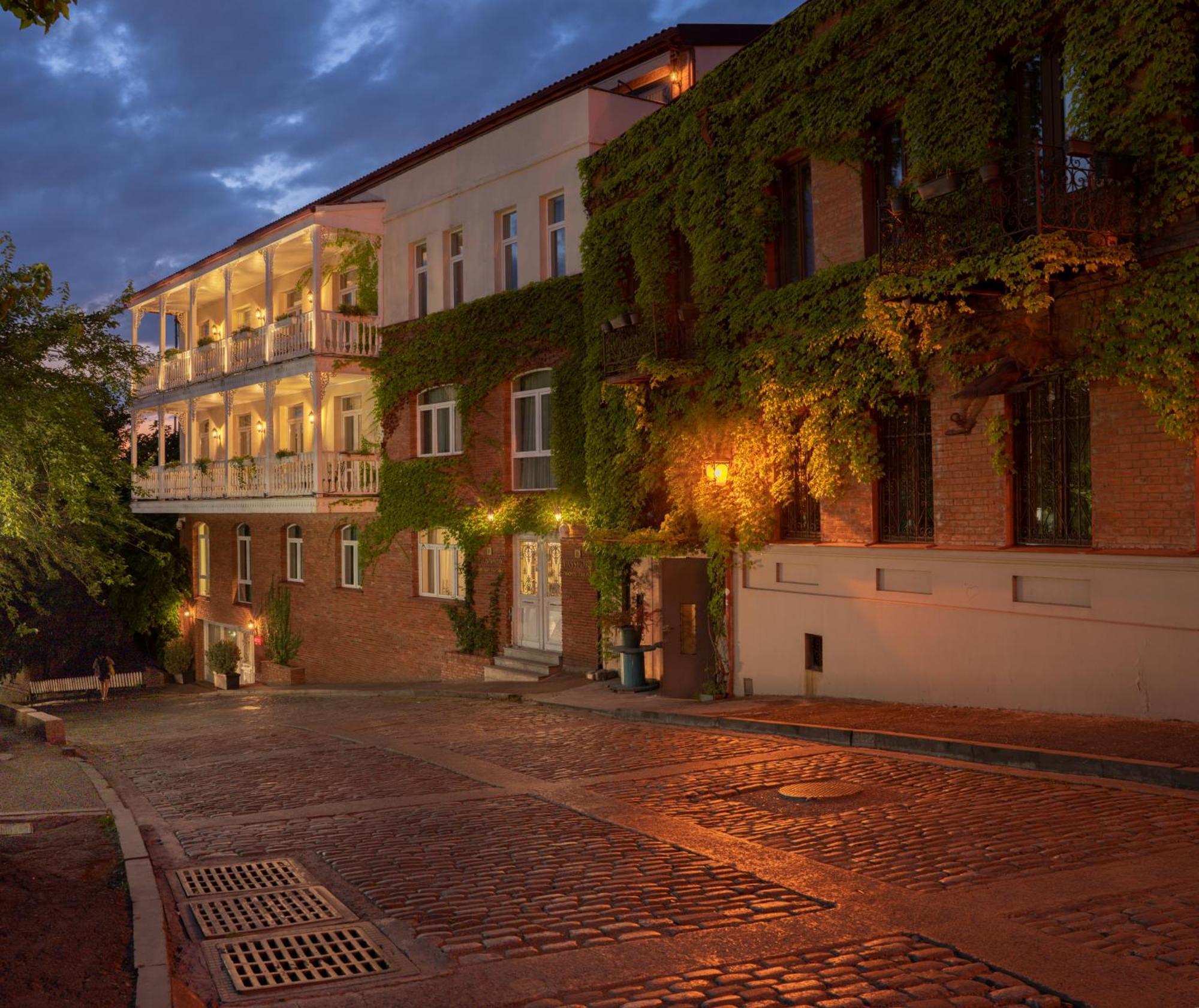 Hotel Passport Tbilisi Exterior foto